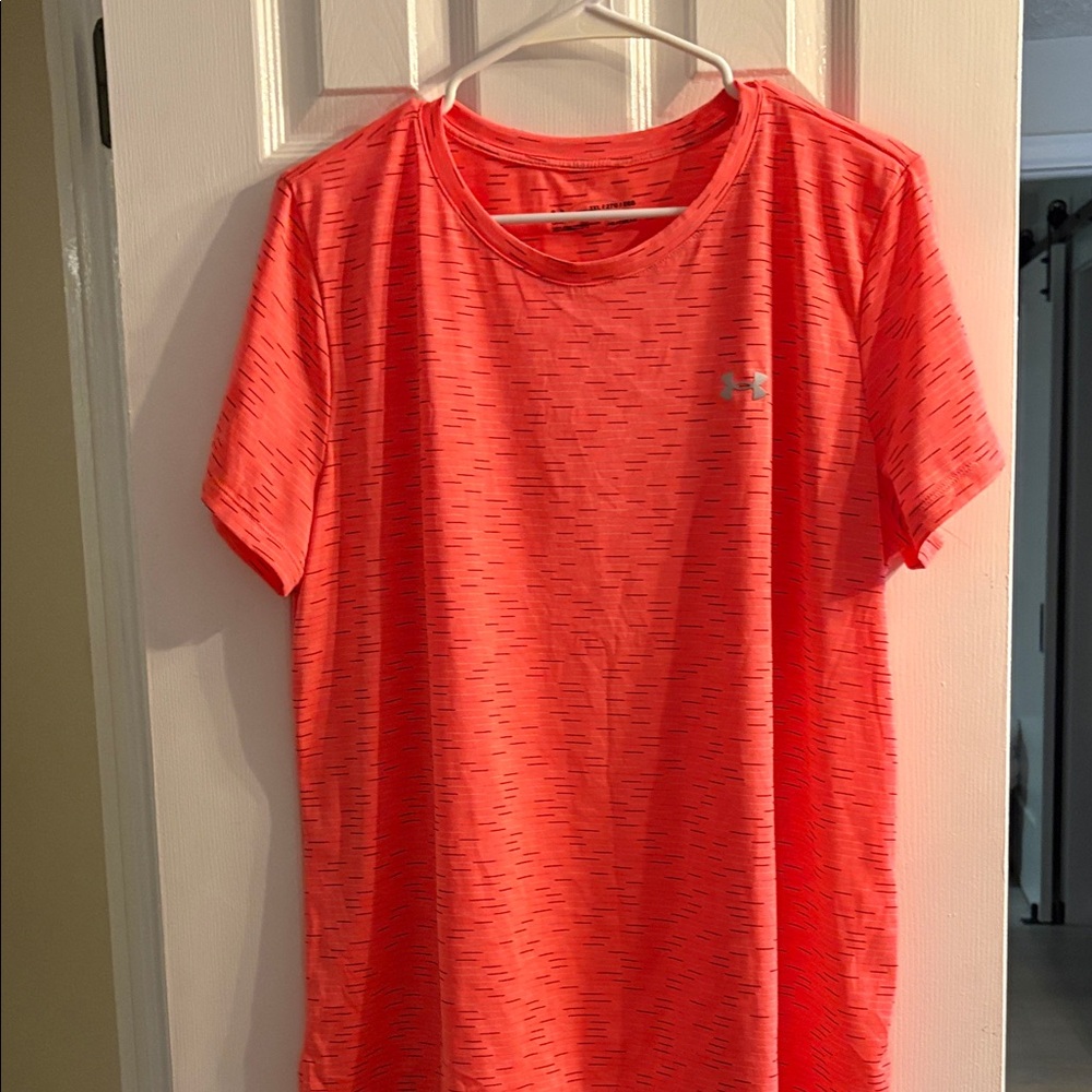 Under Armour women’s Coral Short Sleeve Tee
